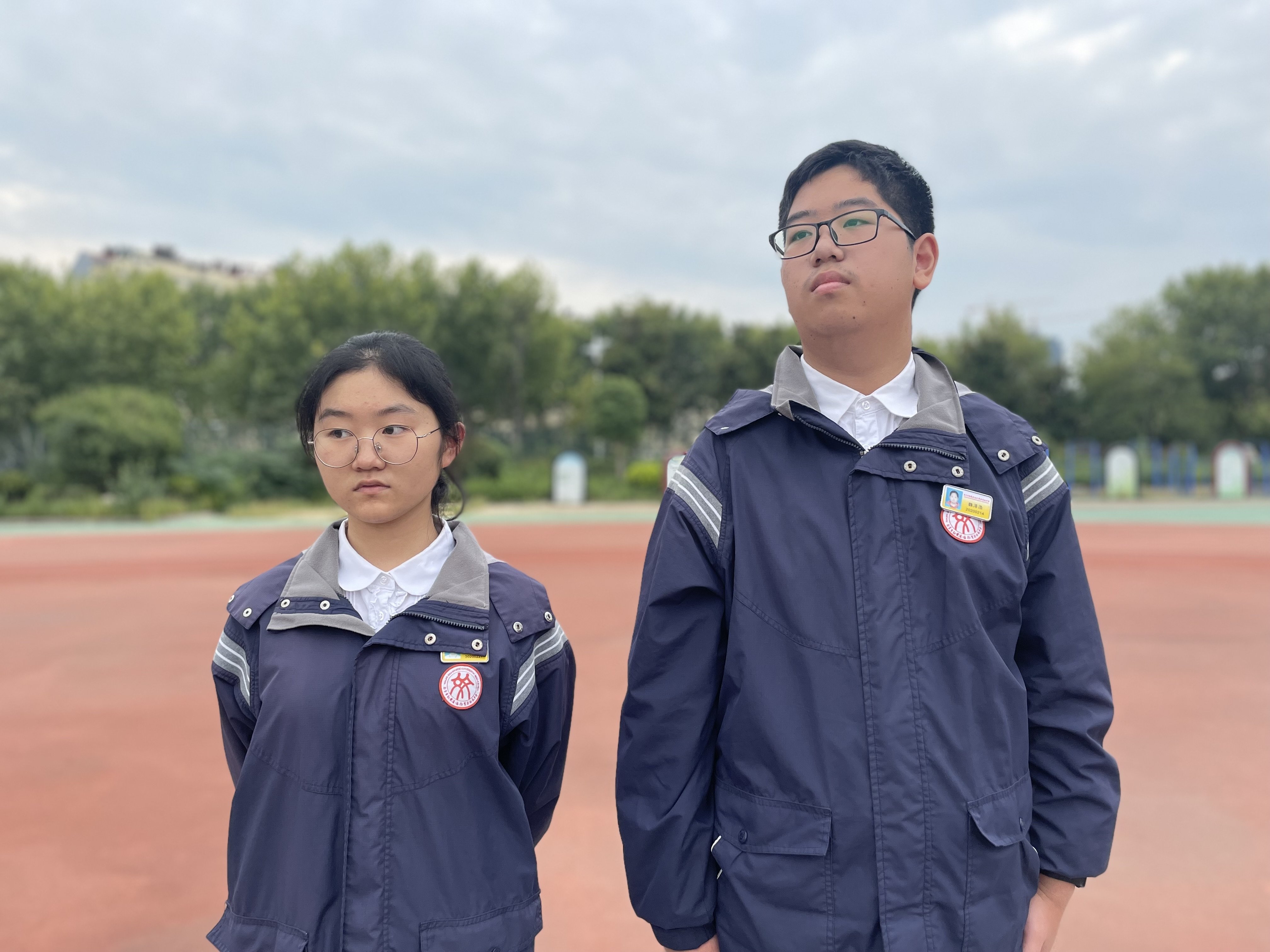 4.升旗9.26_html_m6e356843.jpg