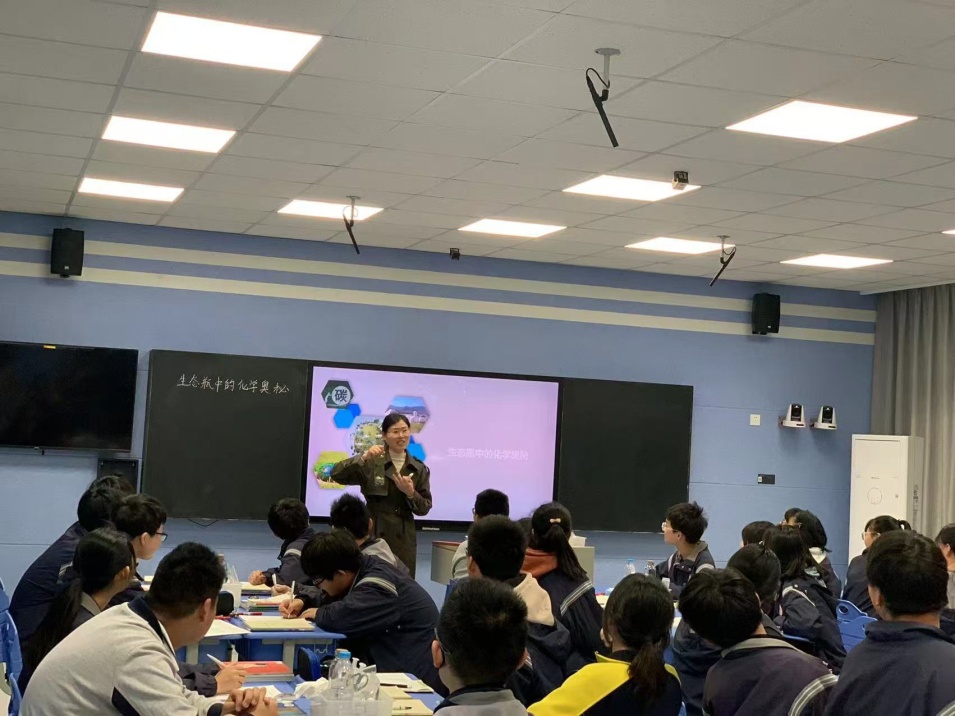 先进教师徐志明_html_m5fa67b82.jpg
