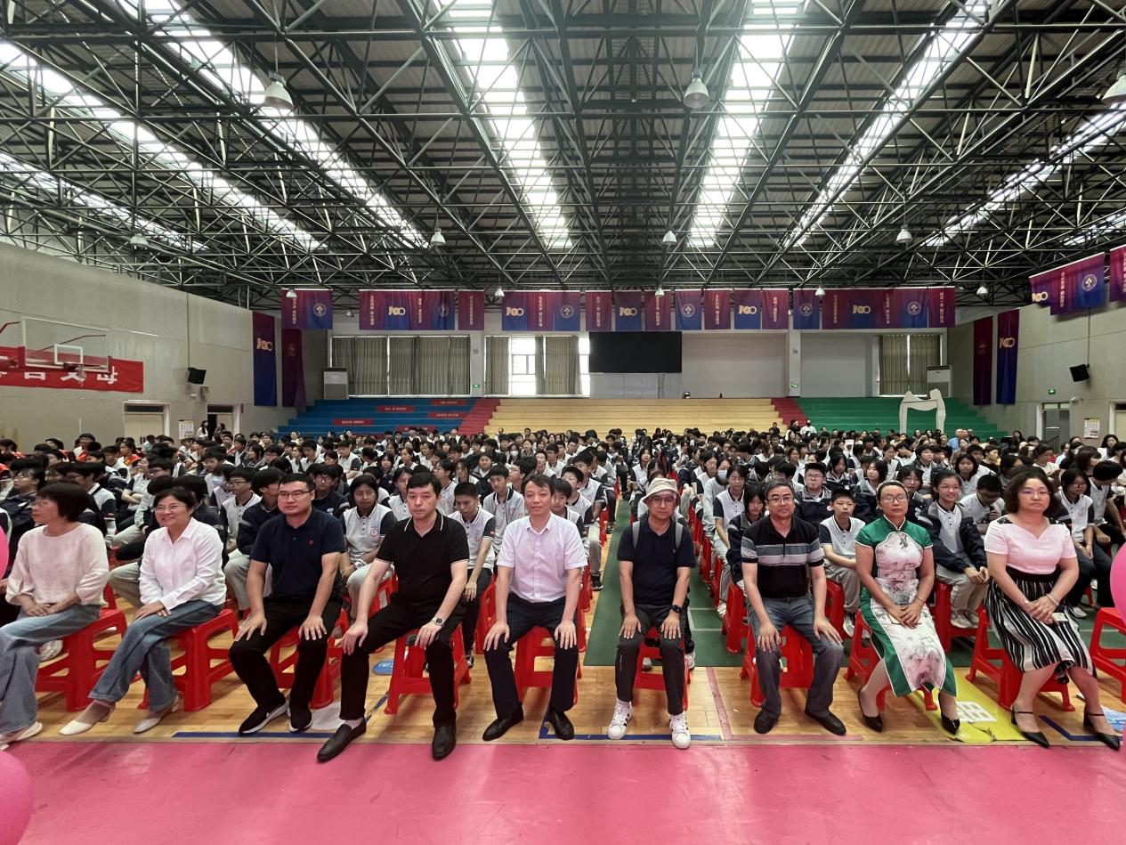 融进德育-走进初三动员大会(1)_html_m49b60d00.jpg