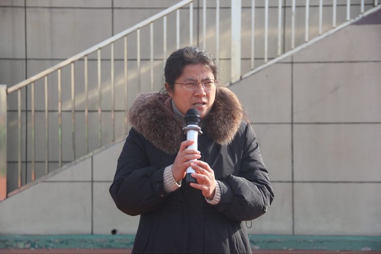2020.12.16实初尧化开展消防应急疏散演练活动_html_m7eee8094.jpg
