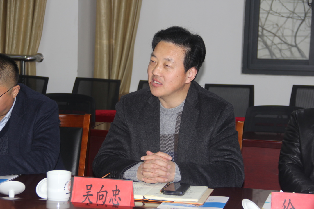 3.23 结对互助 携手共进——“附校-实初”结对帮扶推进会在我校顺利召开_html_m2cbaf8a6.jpg