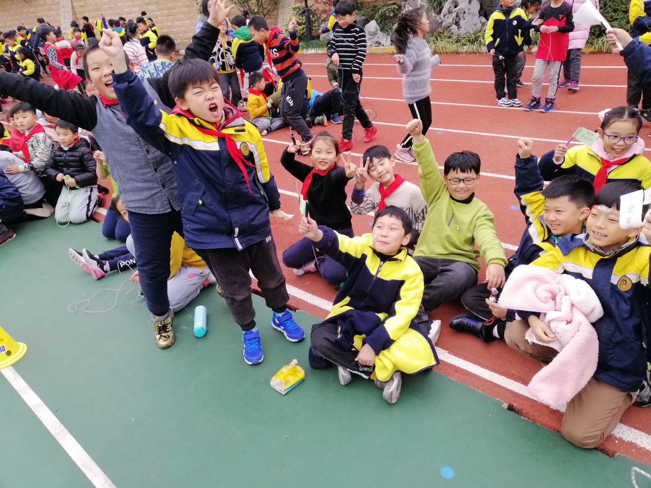 33班级新闻_html_7e63c165.jpg