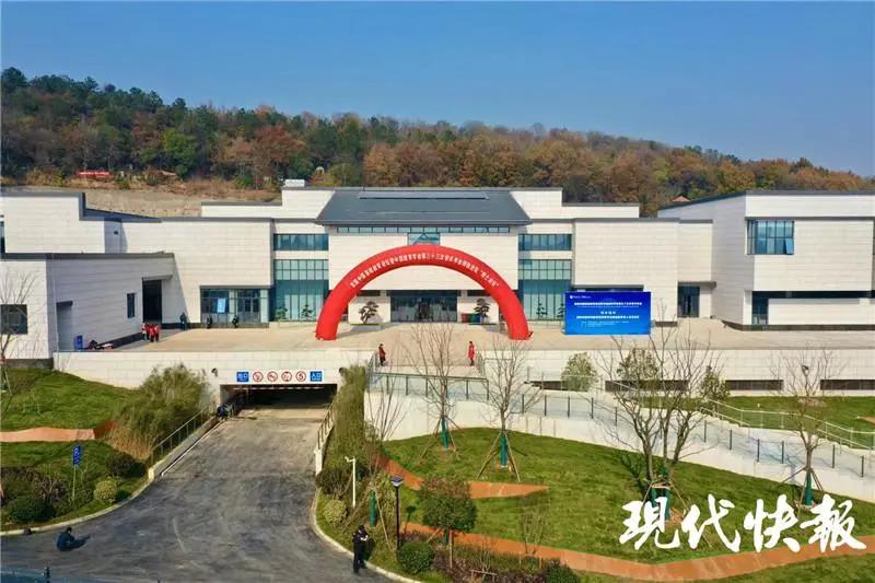 瞧，在南京召开的这场全国基础教育盛会有附小身影_html_m335bb97c.jpg