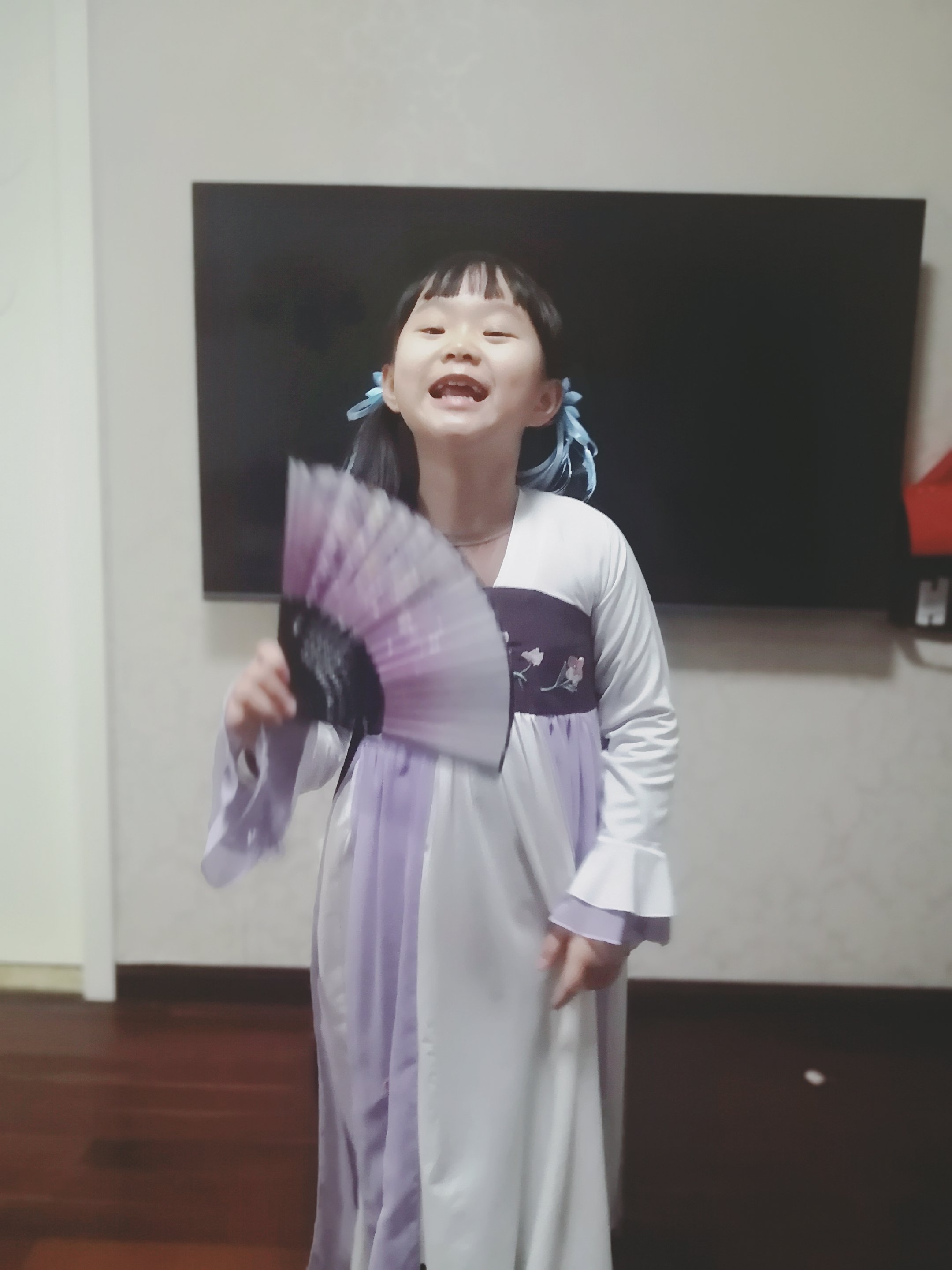 21袁思妍家庭赛诗会_html_2d858c16.jpg