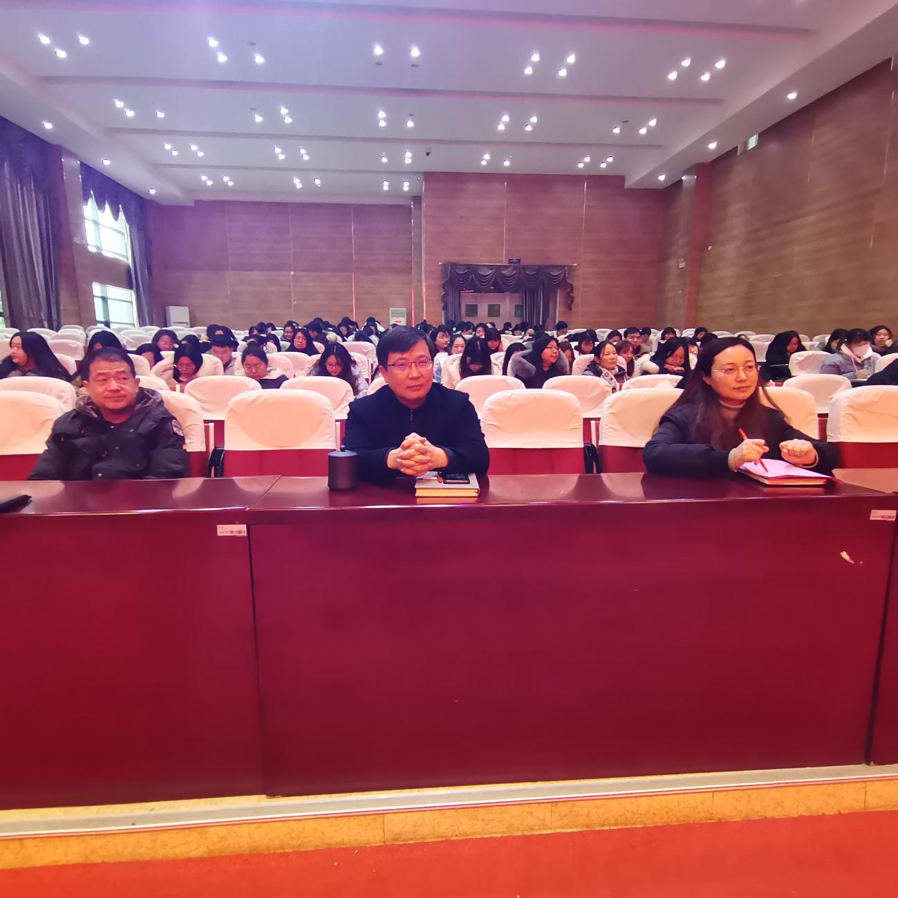 师德师风新闻稿2022.2_html_70c2022f.jpg
