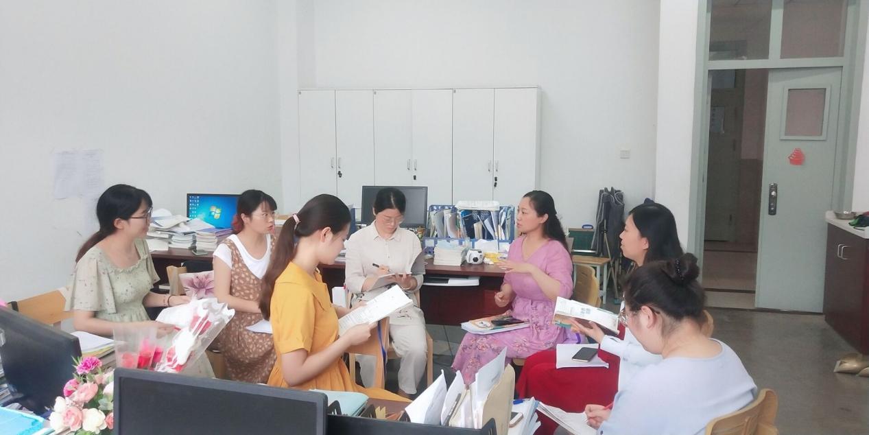 【丁香汉声】八人同心，其利断金_html_3401fbe8.jpg