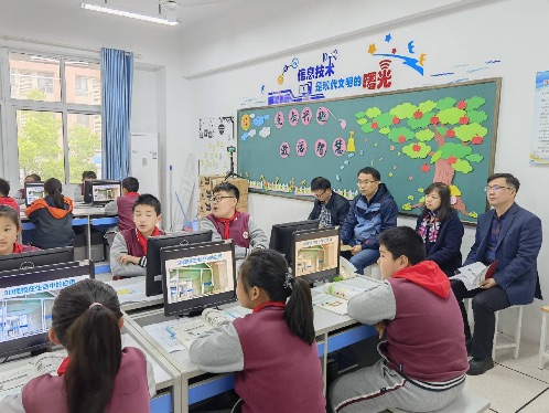 信息技术视导新闻稿（图片）_html_53277557.jpg