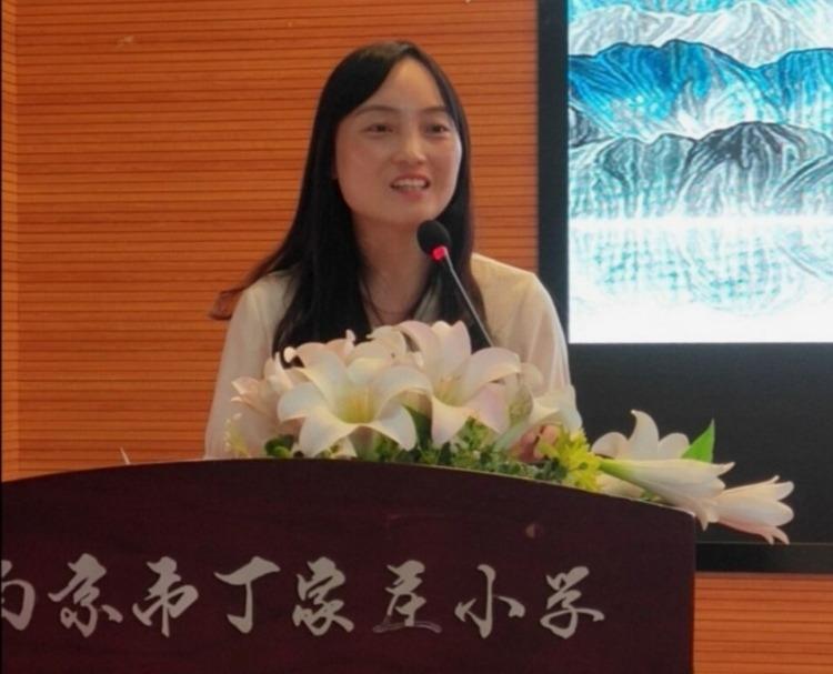 【丁香汉声】谋新篇凝心聚力 绘蓝图幸福起航_html_5b641d32.jpg