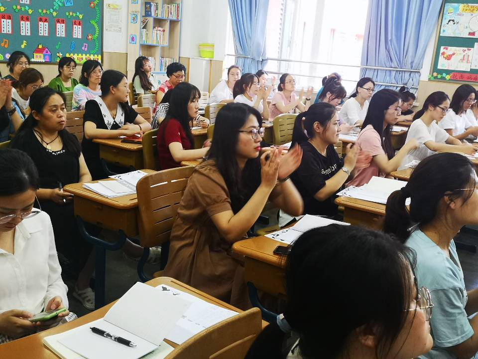 新建 DOCX 文档_html_m37ddce22.jpg