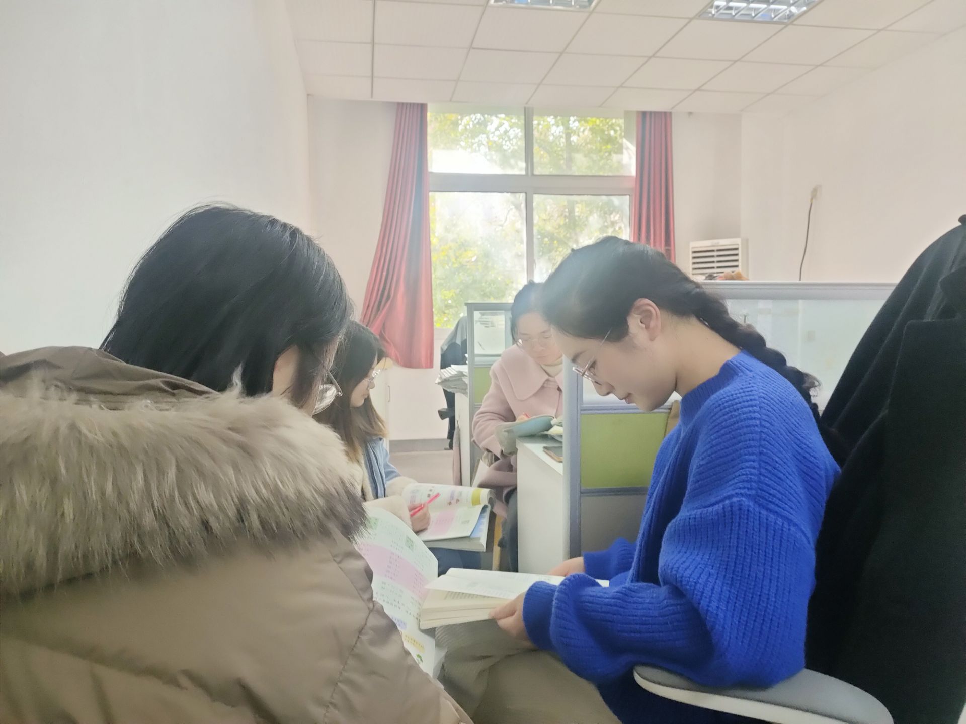 【丁香汉声·教学】南京市丁家庄小学数学组备课活动（六）_html_4a38e7f8.jpg