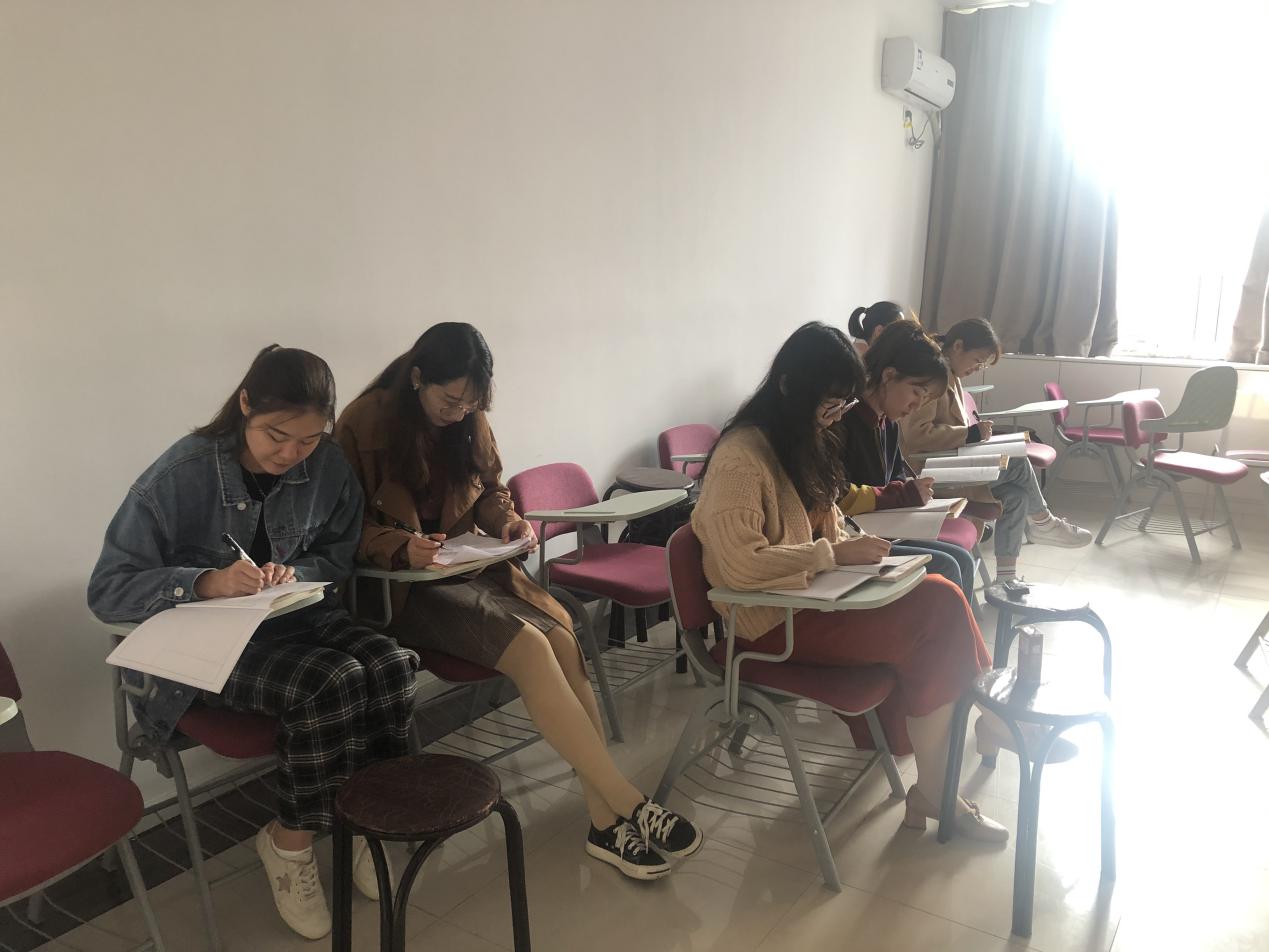 五年级语文组内教研_html_m53f1c41.jpg