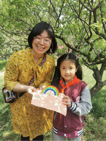 与榜样同行——居加一_html_4d4ec3a1.png