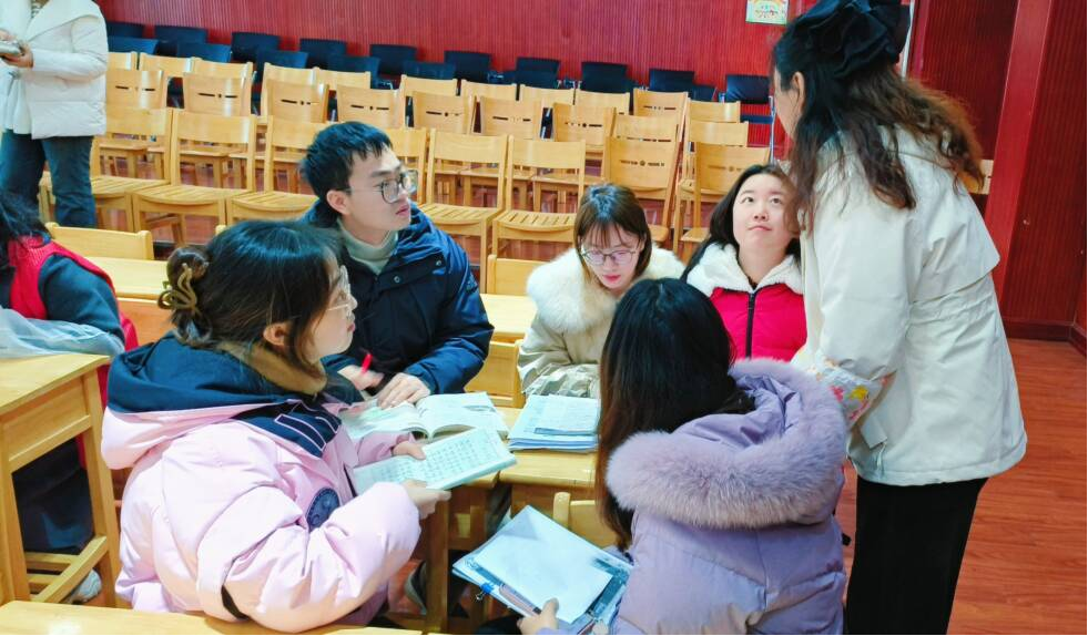 集体备课凝智慧 期末复习促提升_html_696b1230.png