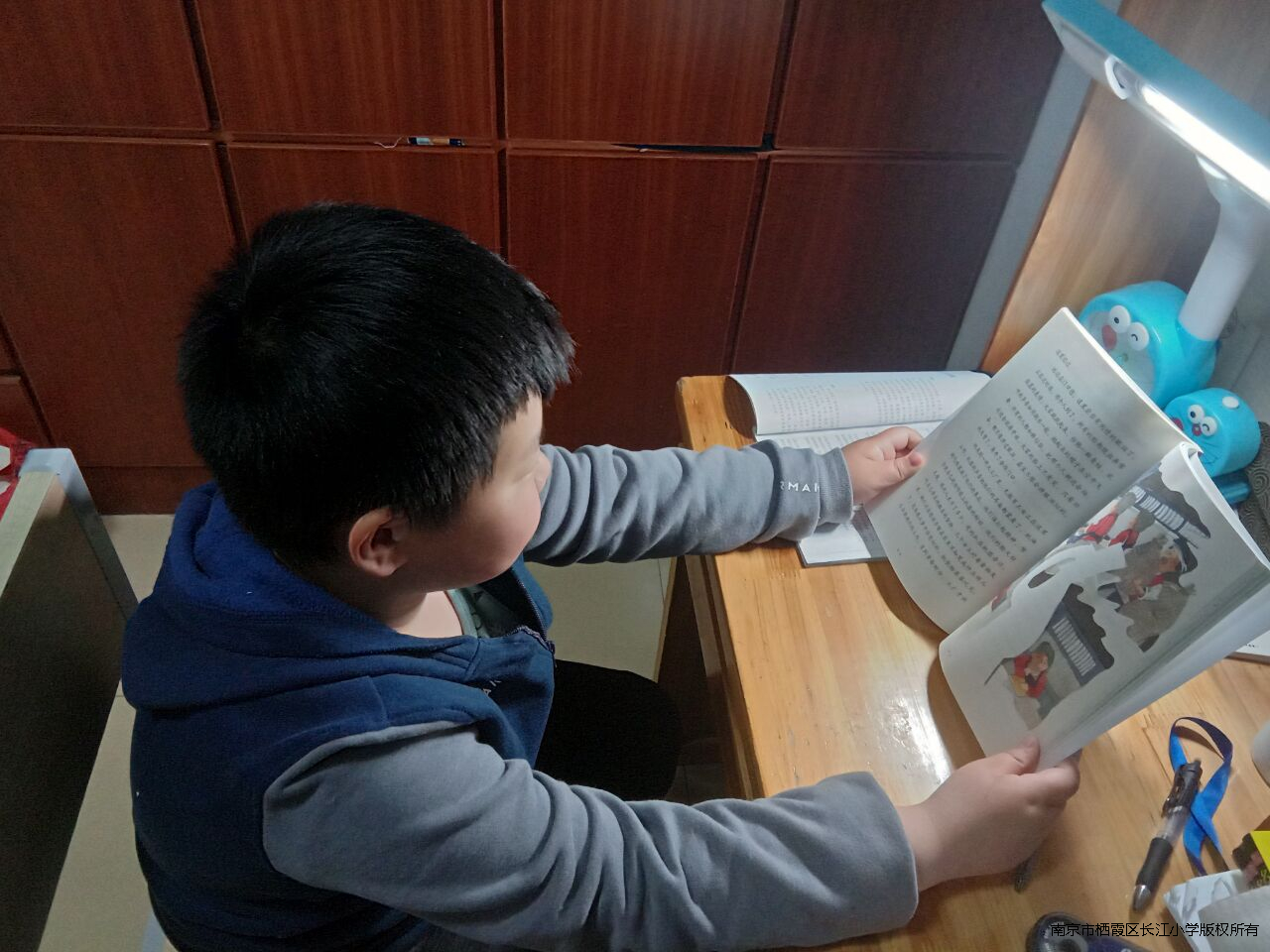 居家读书 (7).jpg