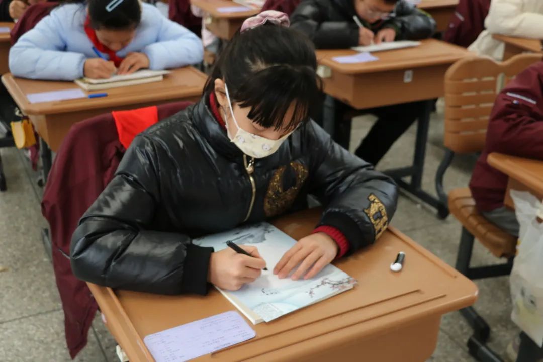 【书院紫金】翰墨润心，经典传承——记紫金小学“方块字，中国娃”书写比赛