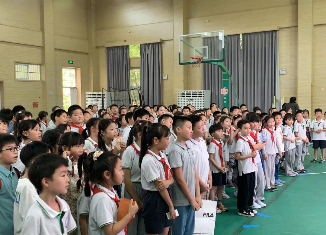 《书院紫金》一分耕耘，一份收获——记紫金小学第十四届收获节