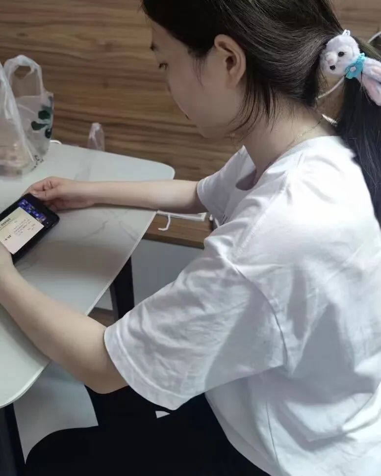 云端大学习_html_4e50bd02.jpg