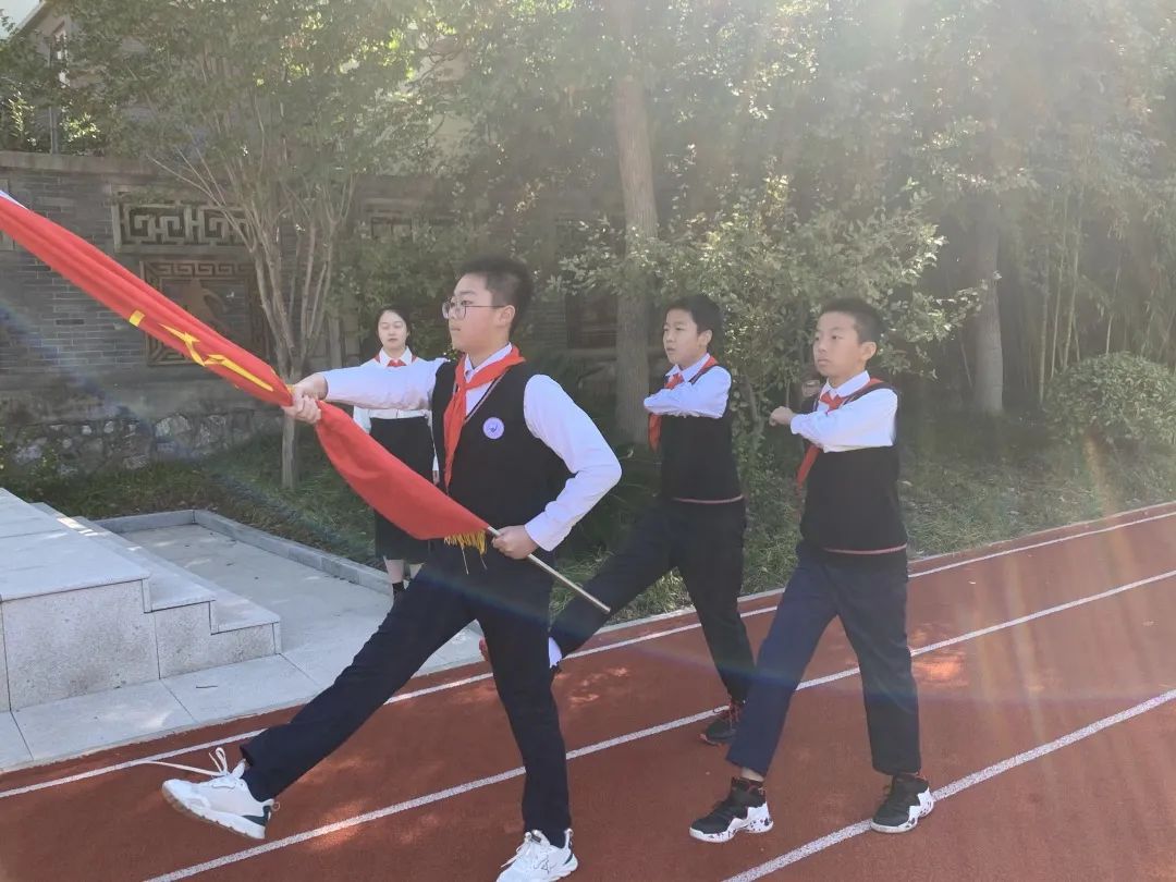 入队方式_html_445bb3f5.jpg