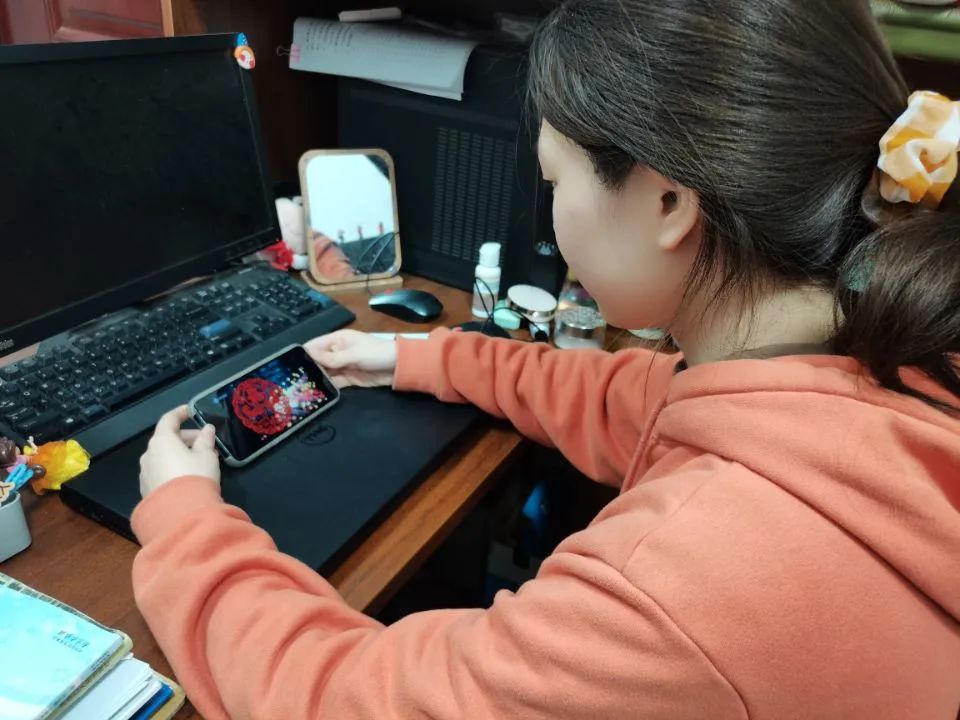 党员学习_html_653ddf65.jpg