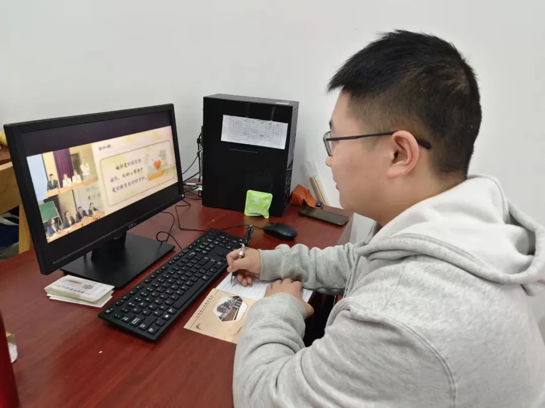 课题_html_75f1ca34.jpg