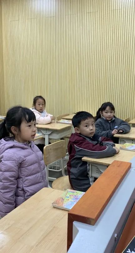 云纹教研12.1_html_4b6f8c52.jpg
