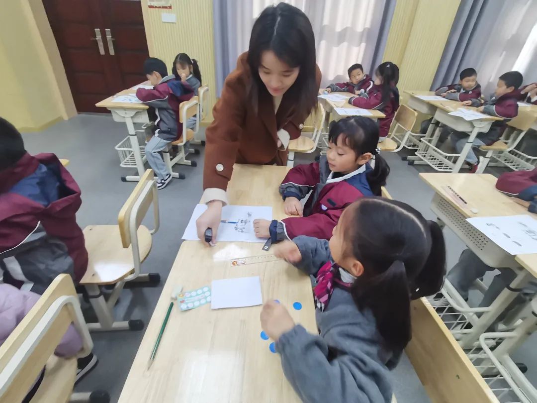以研促教 教学相长——紫金小学数学学科“知新课堂”系列活动（四）