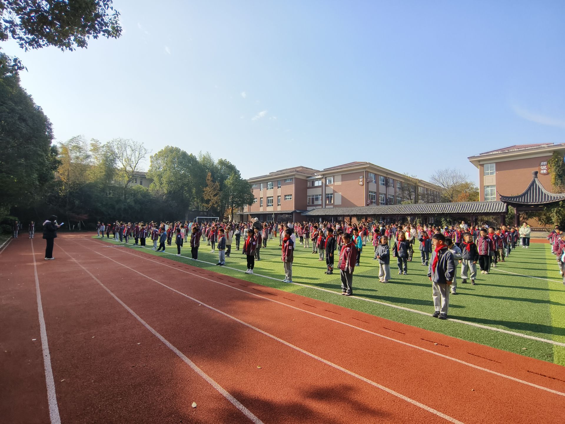 6d7b552b9382f3748fce8cc0c7f0145e.jpg 6d7b552b9382f3748fce8cc0c7f0145e.jpg