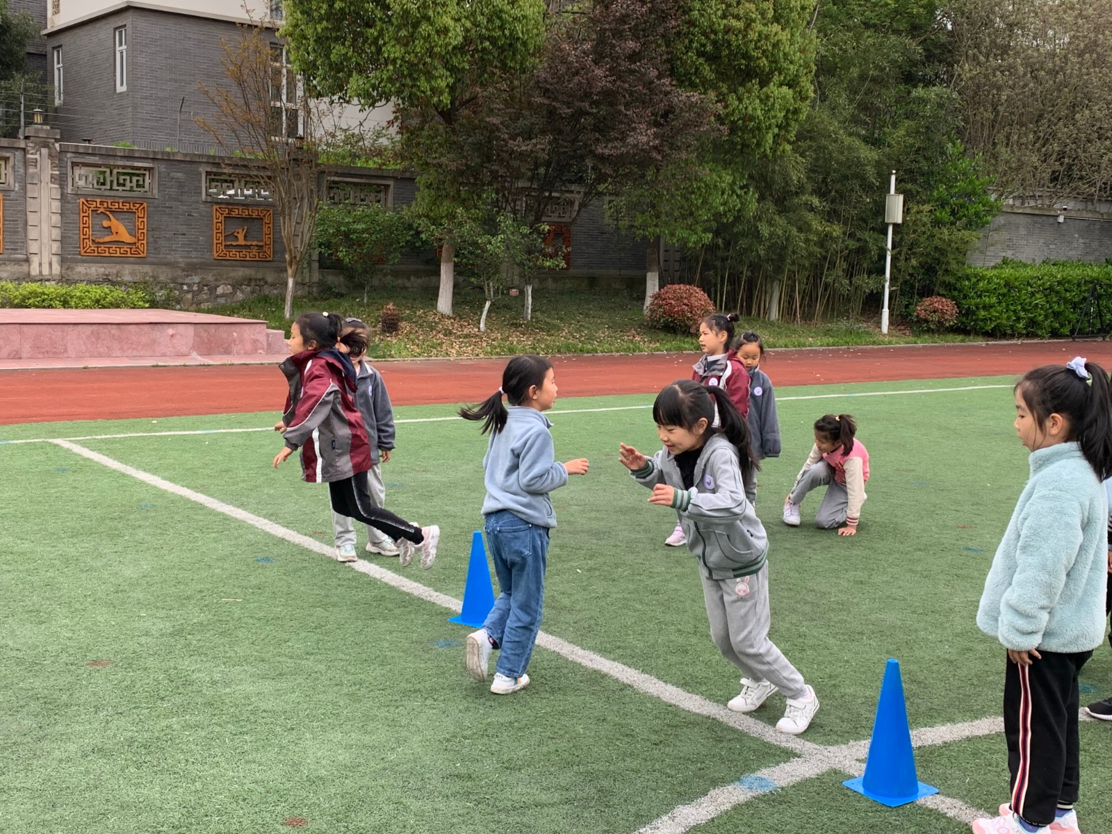 【书院紫金】活力课堂，自主互助——记紫金小学知新课堂