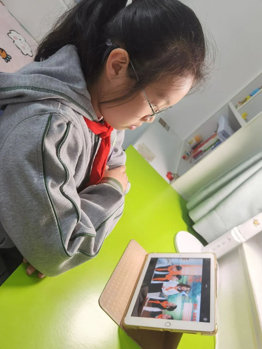 联播_html_m9d80cad.jpg