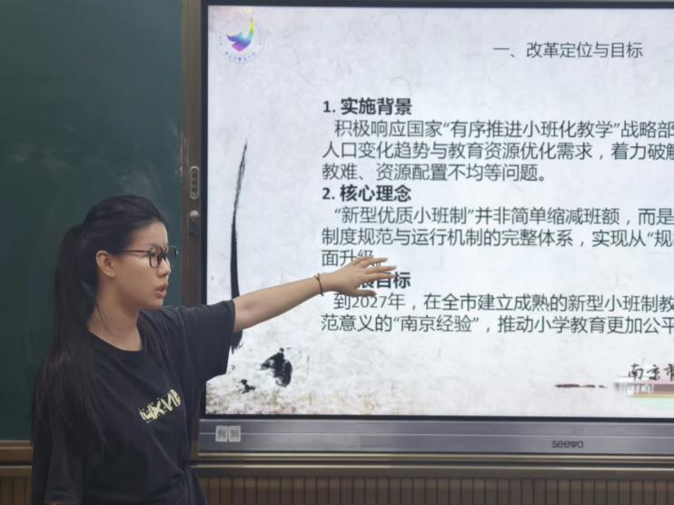 新闻_html_735725c1.jpg