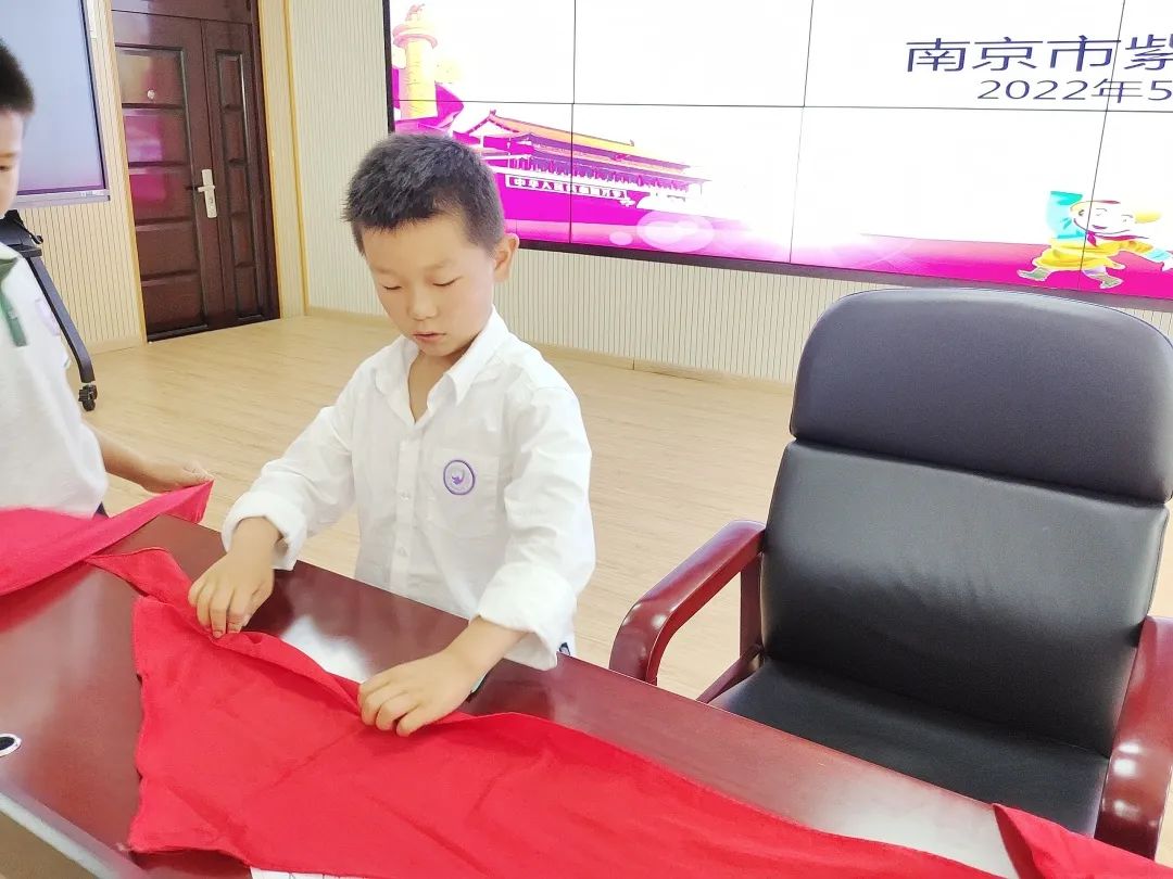 少年队_html_m7f43fb84.jpg