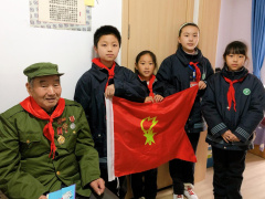 【尚美迈小】雏鹰追忆光荣史，百年礼赞添新光  ——记迈皋桥中心小学少先队员寻访抗美援朝英雄活动