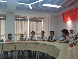 【星光摄小】齐民路社区少工委“助力文明城市创建 争做新时代好少年”活动