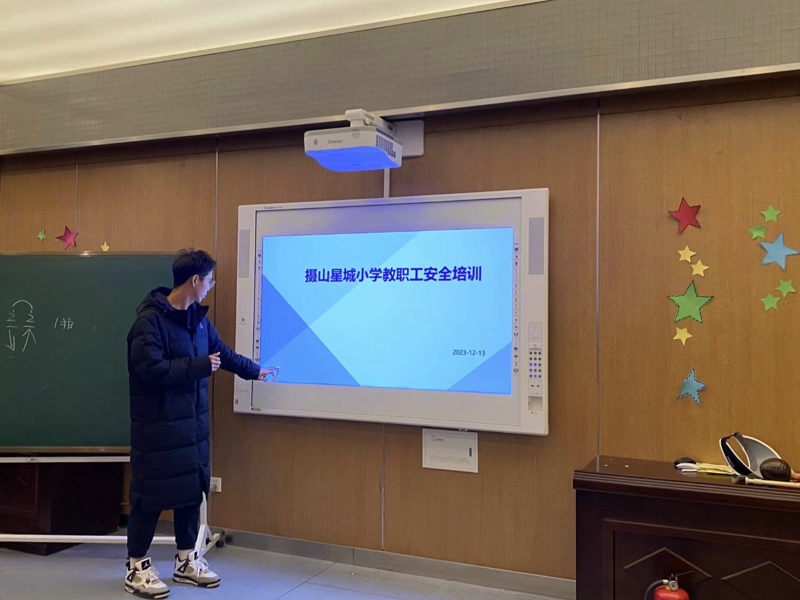 王振兴.jpg