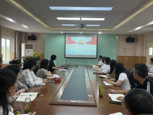【摄小党建·三会一课】2022年度基层党组织“三会一课”——专题党课