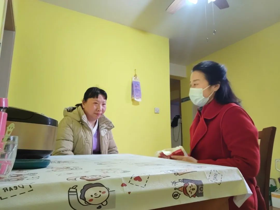 寒假温情行·家校共育新篇章——栖霞中学寒假家访活动纪实