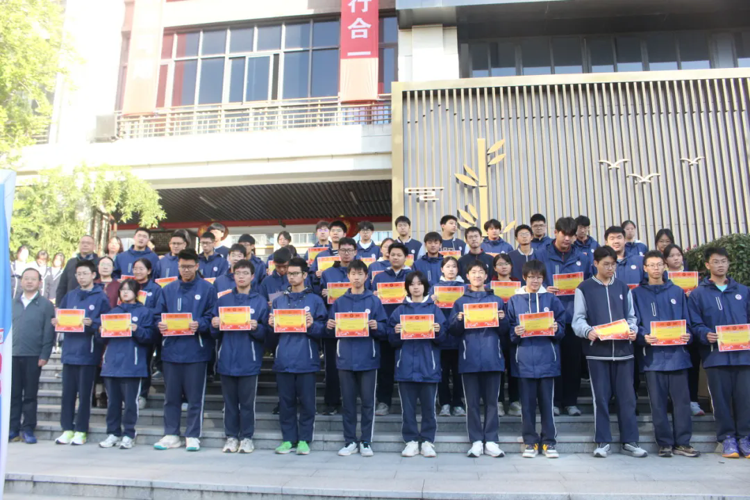 640.webp (2).png 640.webp (2).png