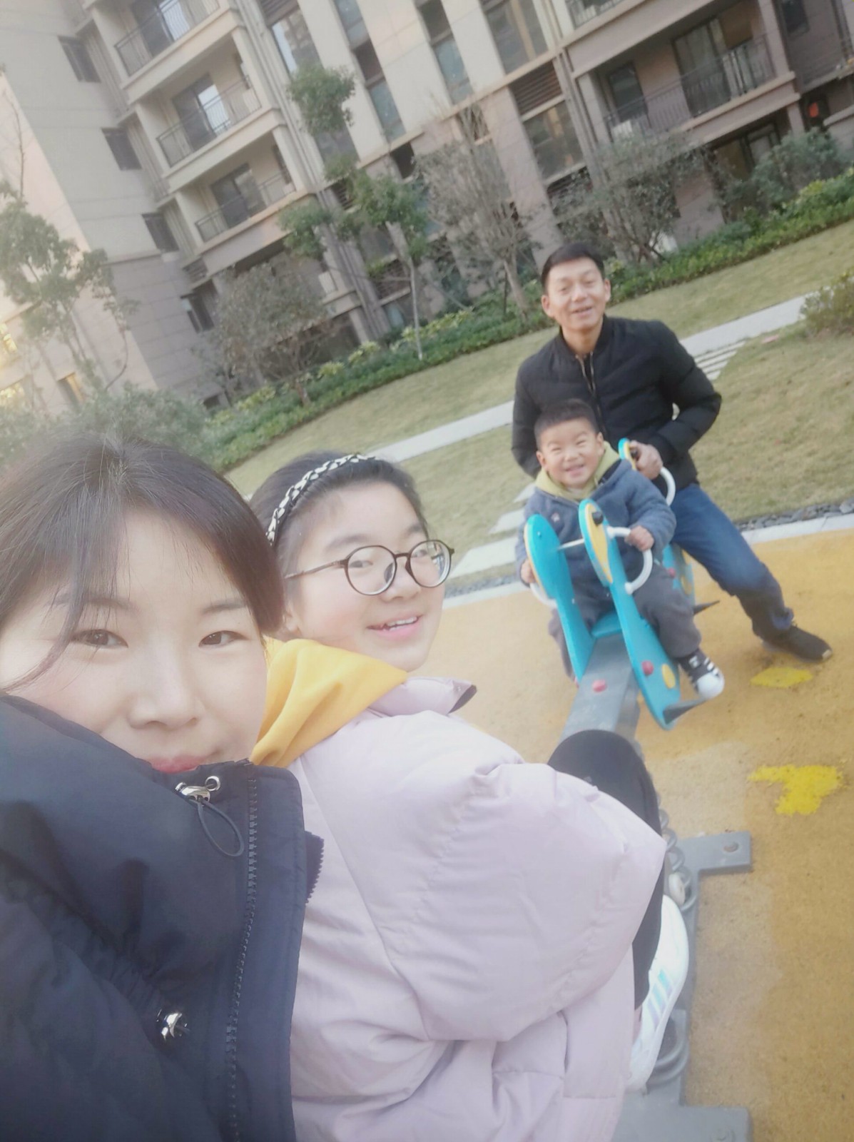 七7班杨昕妍杨昆（父亲）.jpg
