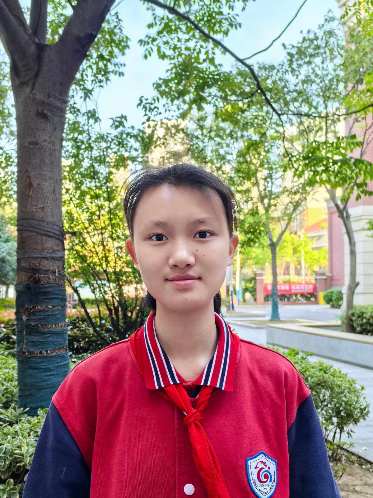 吴佳妮.jpg