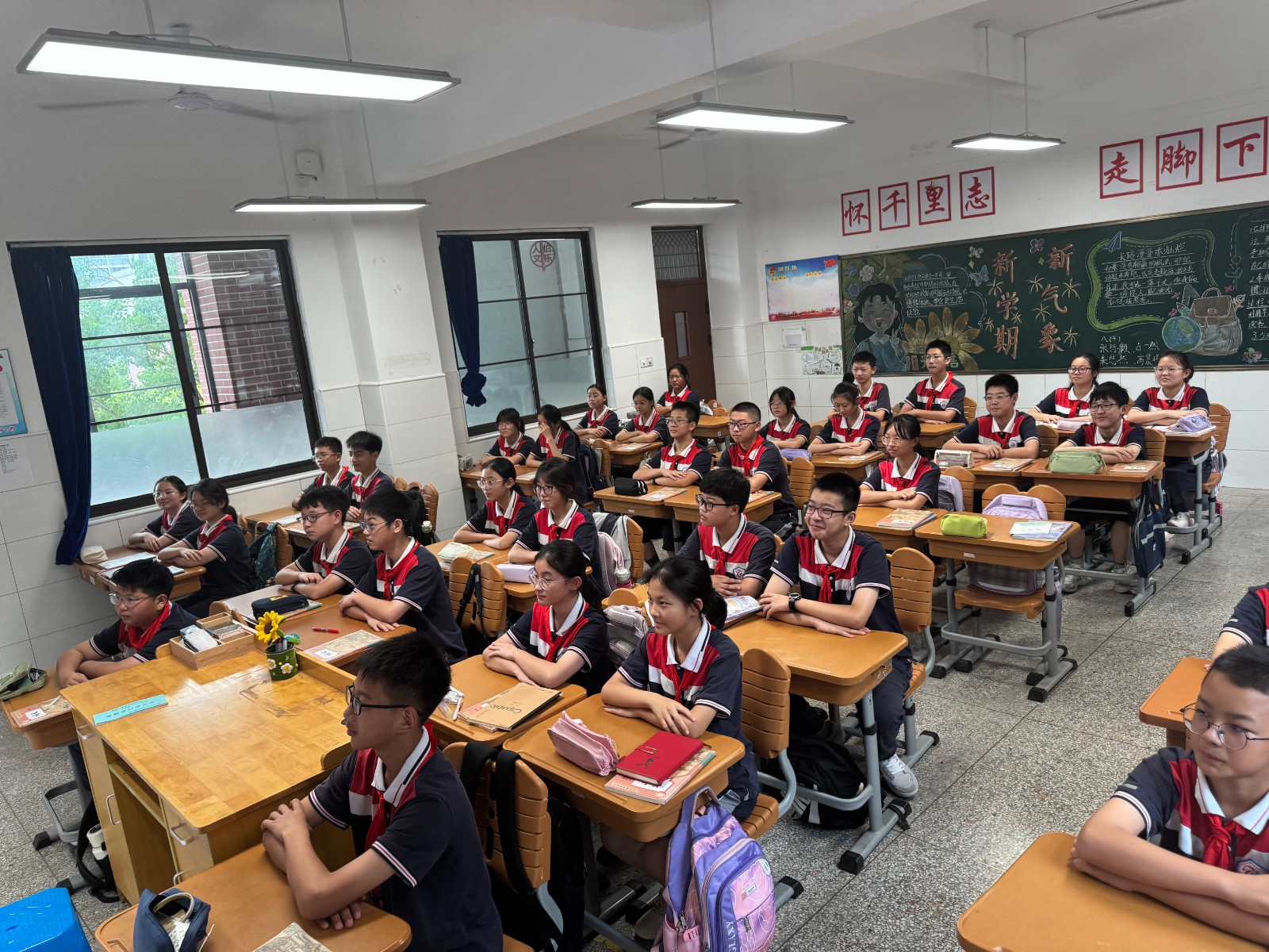 微信图片_20250908104012_22_55.jpg