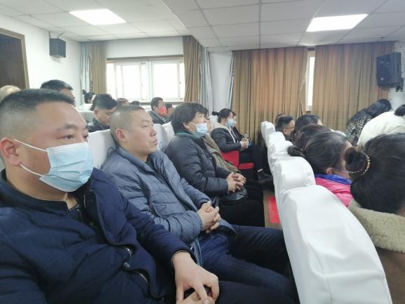 3.14综高21级家长会_html_m45c8d096.jpg
