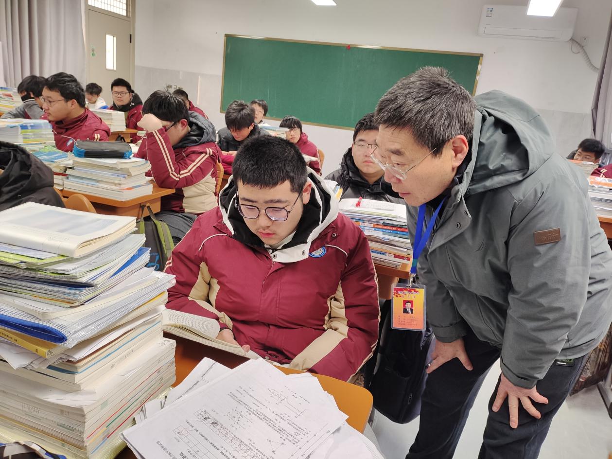 2月份区督导报导_html_61a405b6.jpg