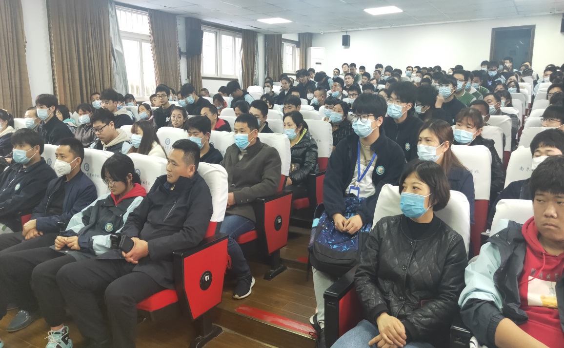 奋斗不止，砥砺前行，共育人才_html_bce6c2.jpg