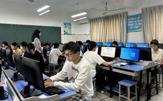 三校区联动共谱职教匠心华章    双维度赋能同铸技能育人新篇_html_m1bfc7822.png
