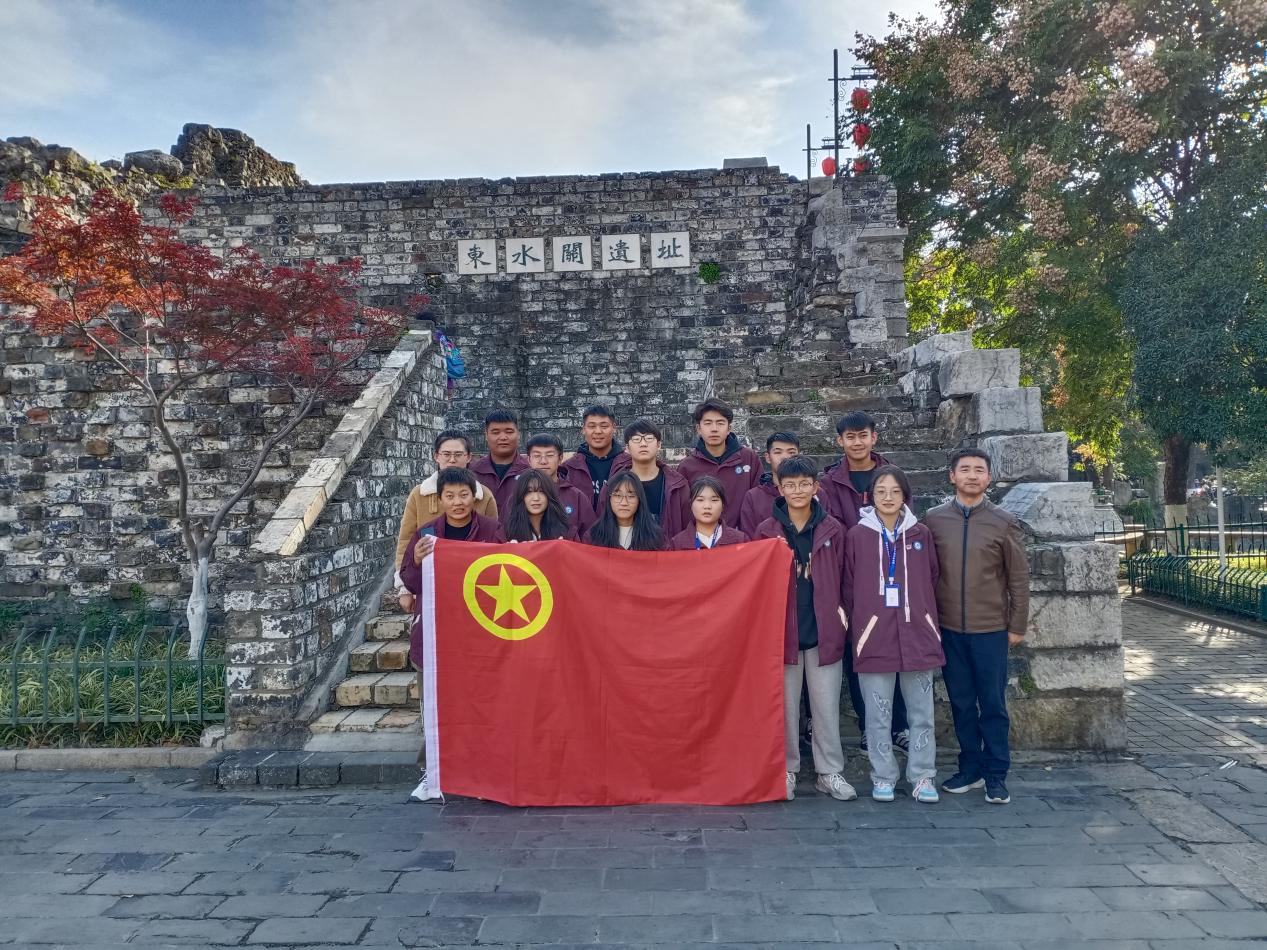 22物联网（青海班）游览明城墙活动报道_html_40131585.jpg