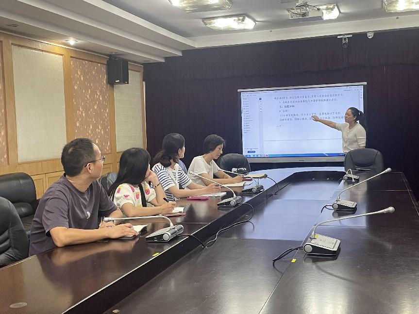基于学科核心素养的中职信息技术主题式教学实践研究结题准备工作会议_html_m52740fae.jpg