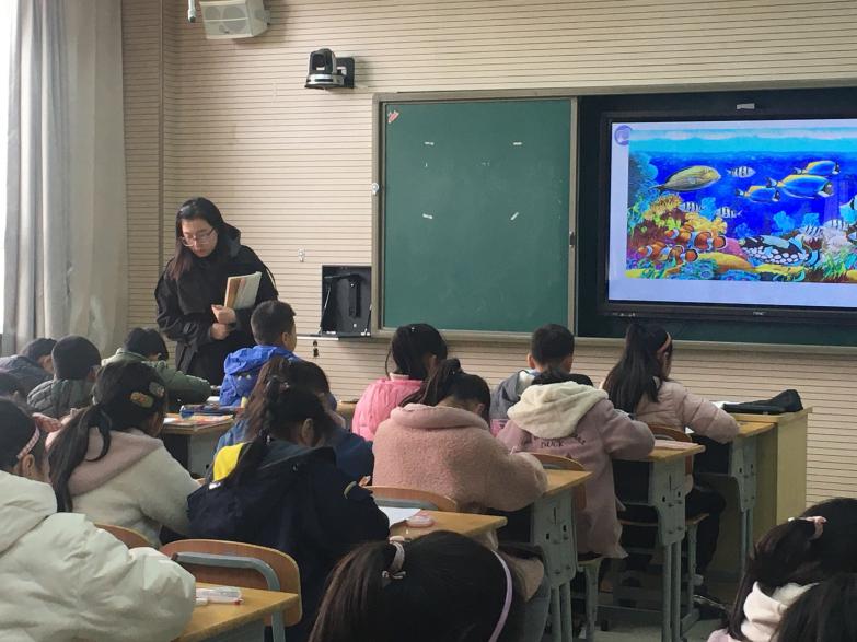 【灵美龙小江畔·语文教研】深入文本，落实单篇教学效果  龙潭中心小学江畔人家校区3月语文校本教研活动