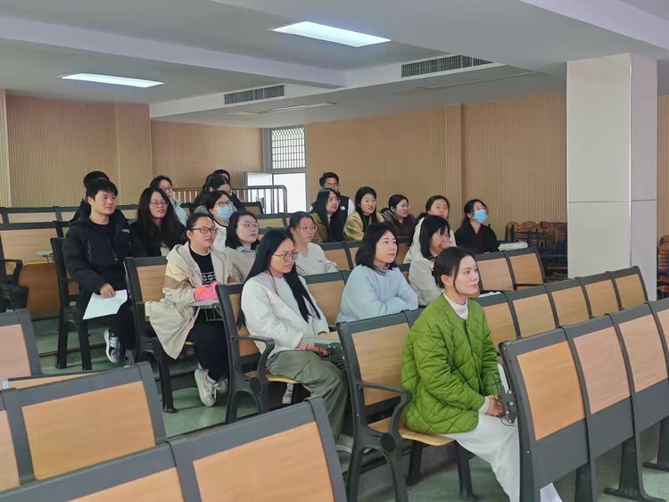 灵慧科研龙小汲取经验20250303125401_html_72aee1ae.jpg