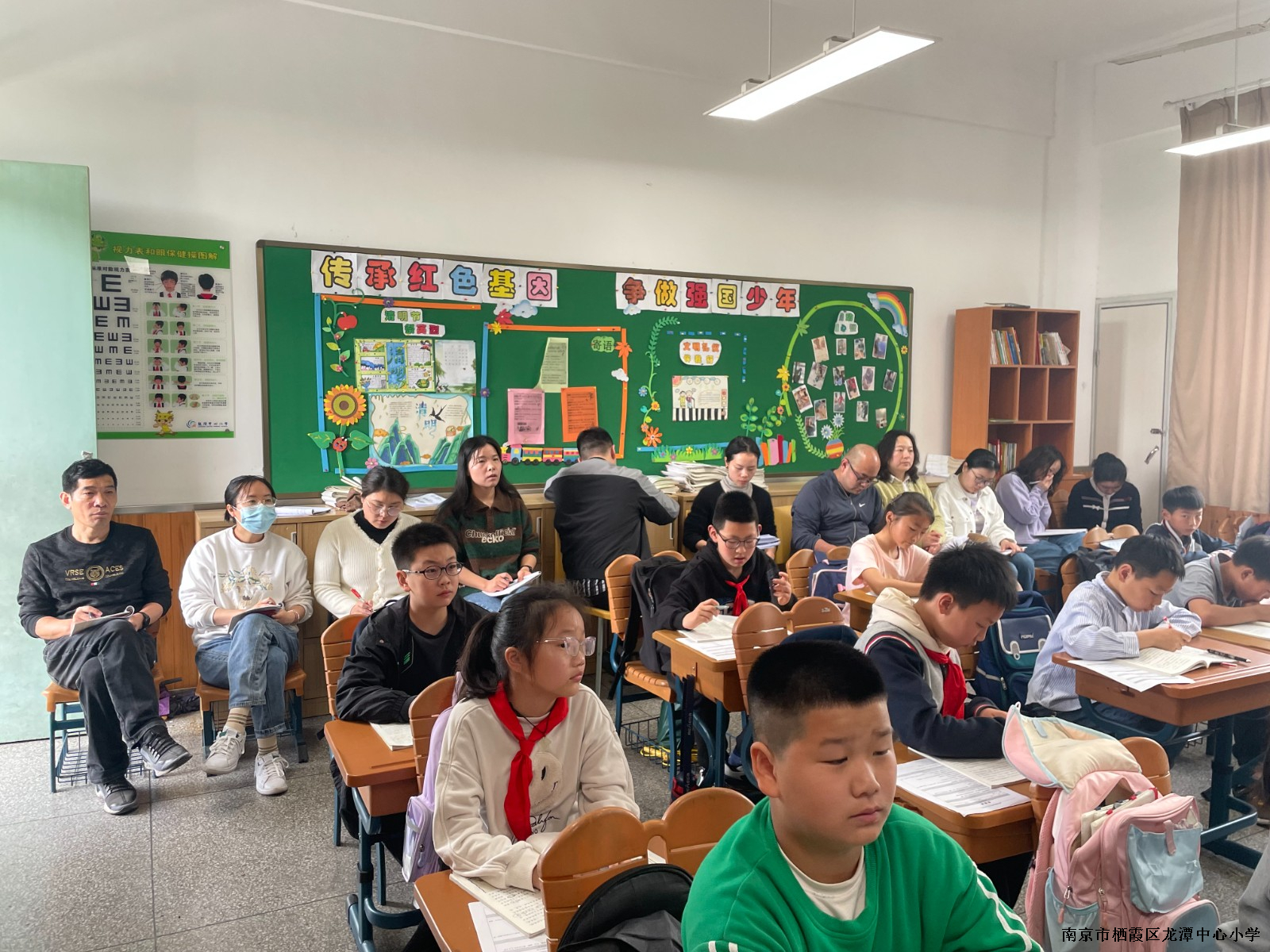 【灵美龙小•江畔】聚焦语文要素   明作者的表达    ——龙小江畔人家分校语文组校本教研4月报道