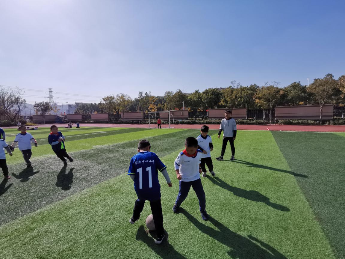 新建 DOCX 文档_html_794c7a4d.jpg